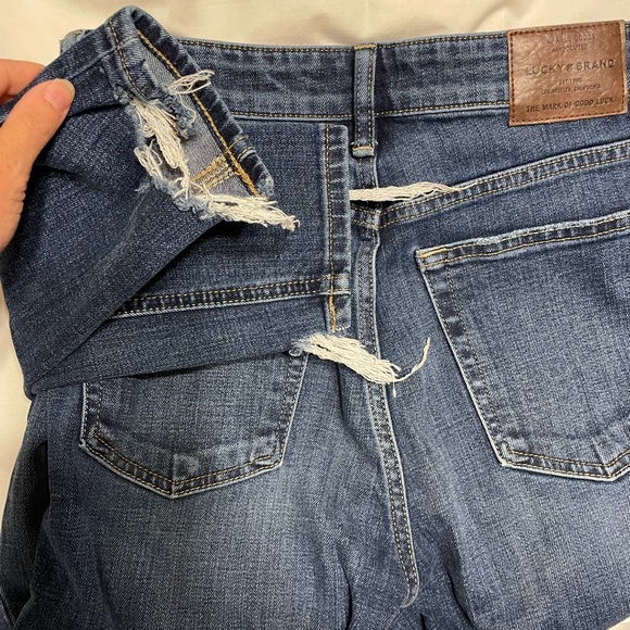 Distressed ankles and knees Lucky Jeans - Picture 4 of 5
